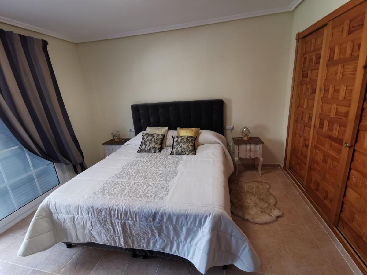 VILLA DE LUJO CON PISCINA PRIVADA, JACUZZI y BARBACOA Múrcia Exterior foto