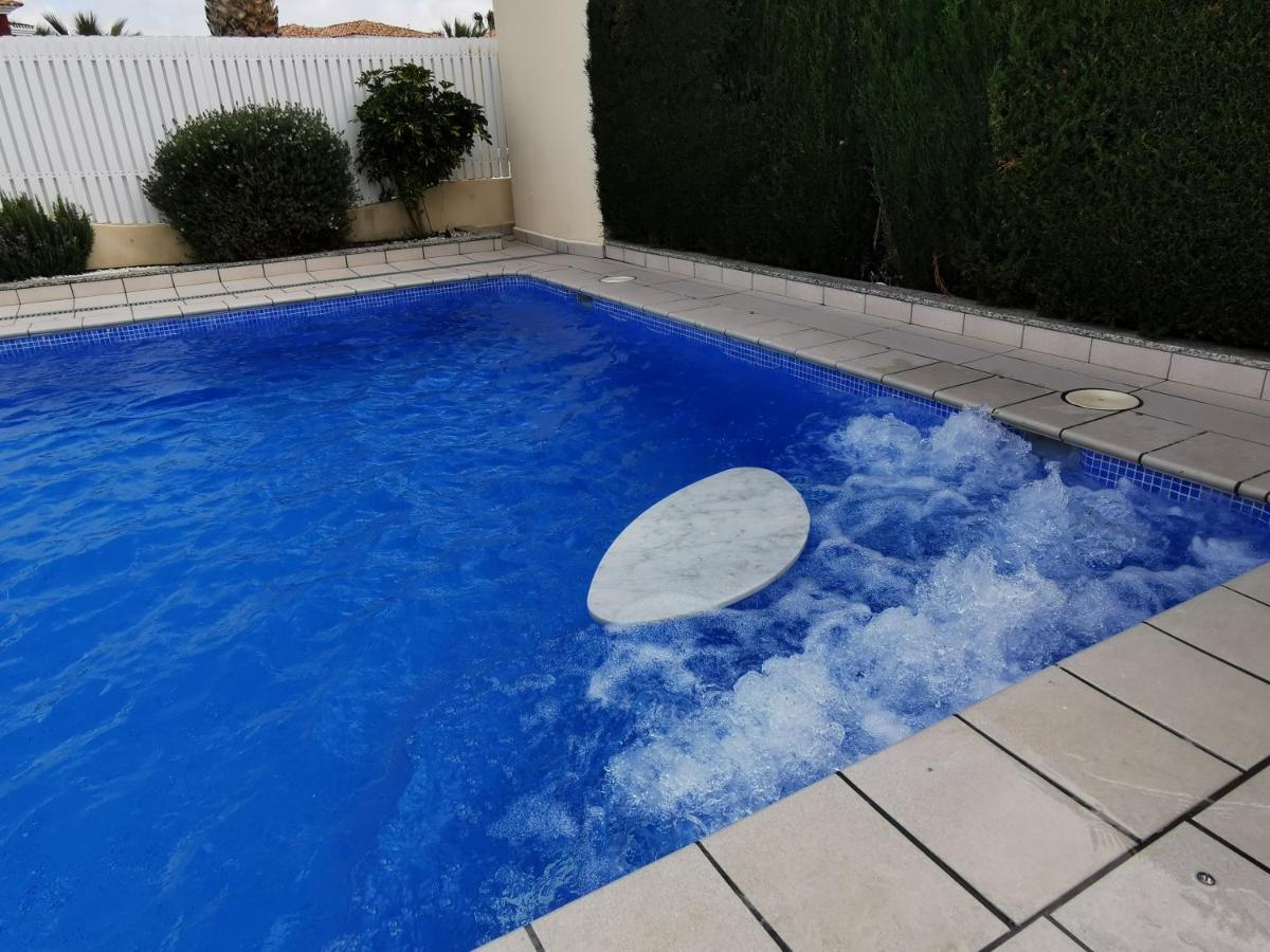 VILLA DE LUJO CON PISCINA PRIVADA, JACUZZI y BARBACOA Múrcia Exterior foto